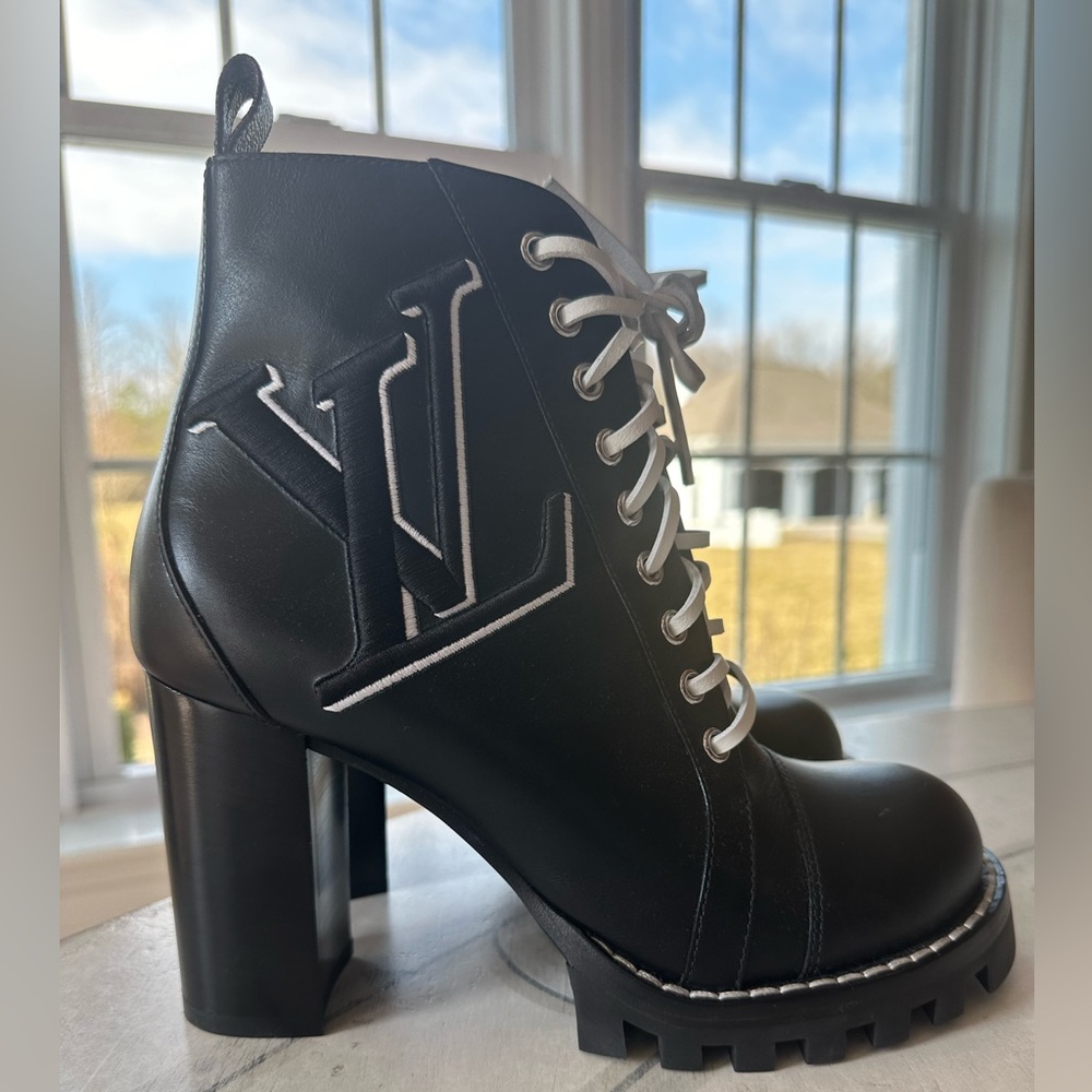 Louis Vuitton Side Zip Star Trail Monogram Ankle Boots Black/White EU 39